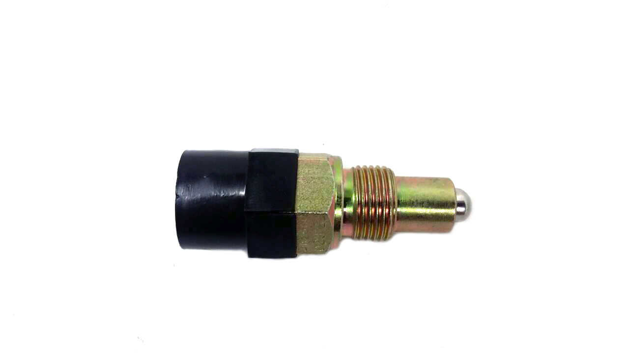 картинка Датчик включения КОМ Автокран ZOOMLION KRAN от магазина Одежда+