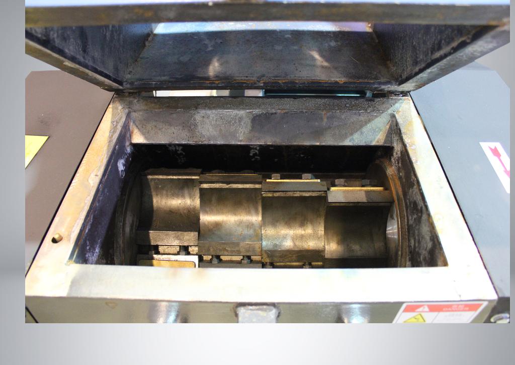 картинка Измельчитель пластика XFS-400 от магазина Одежда+