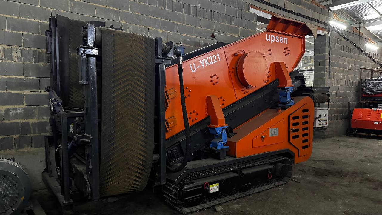 картинка Вибрационный грохот гусеничного типа U-YK221 от магазина Одежда+