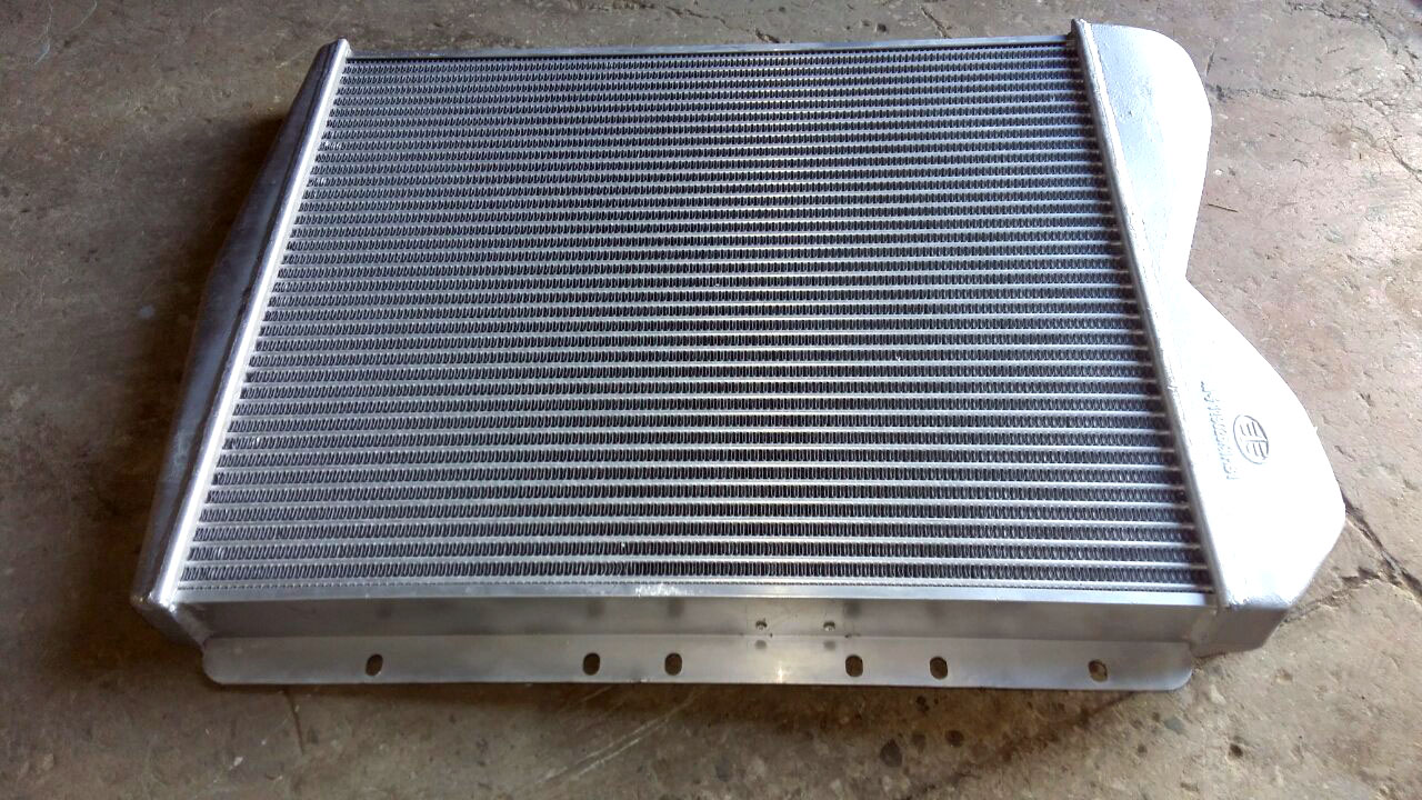 картинка Интеркуллер XZZX-A101 11415269 автокран KRAN QY25K5 от магазина Одежда+