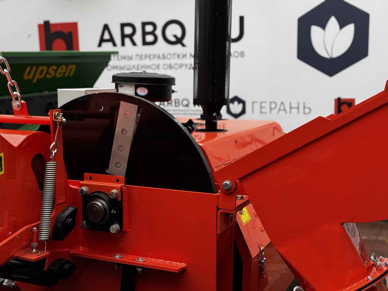 картинка Измельчитель дерева DH-50 нового образца ДВС - FAW / Changchai от магазина Одежда+