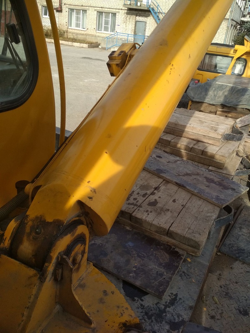 картинка Ремкомплект гидроцилиндра подъема стрелы XY0703 B004 KRAN QY30K5 - 2007г.в. от магазина Одежда+