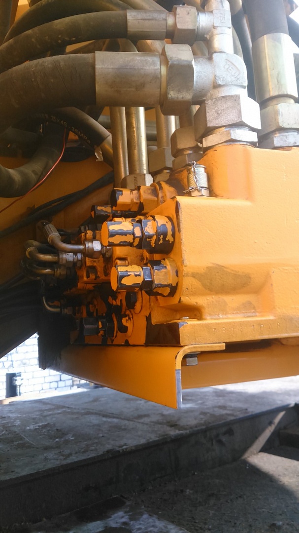 картинка Клапан распределителя 803000400 KRAN QY30K5-1 / QY25 от магазина Одежда+