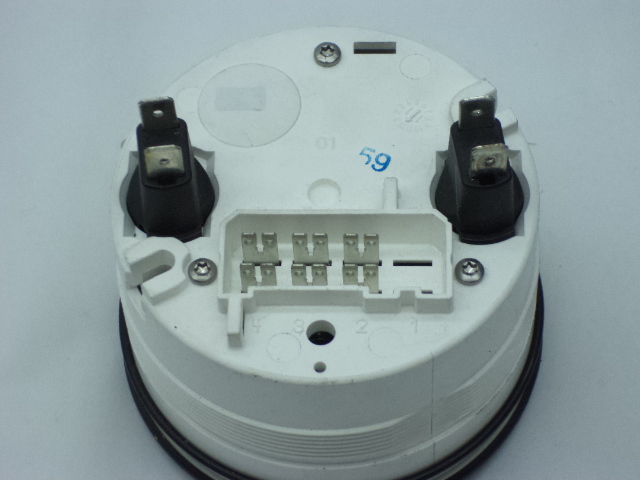 картинка Стекло лобовое кабины оператора 710*1865 без обогрева от магазина Одежда+