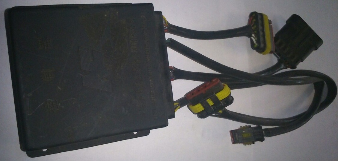 картинка Блок управления отопителем (DC24V) 4 фишки от магазина Одежда+