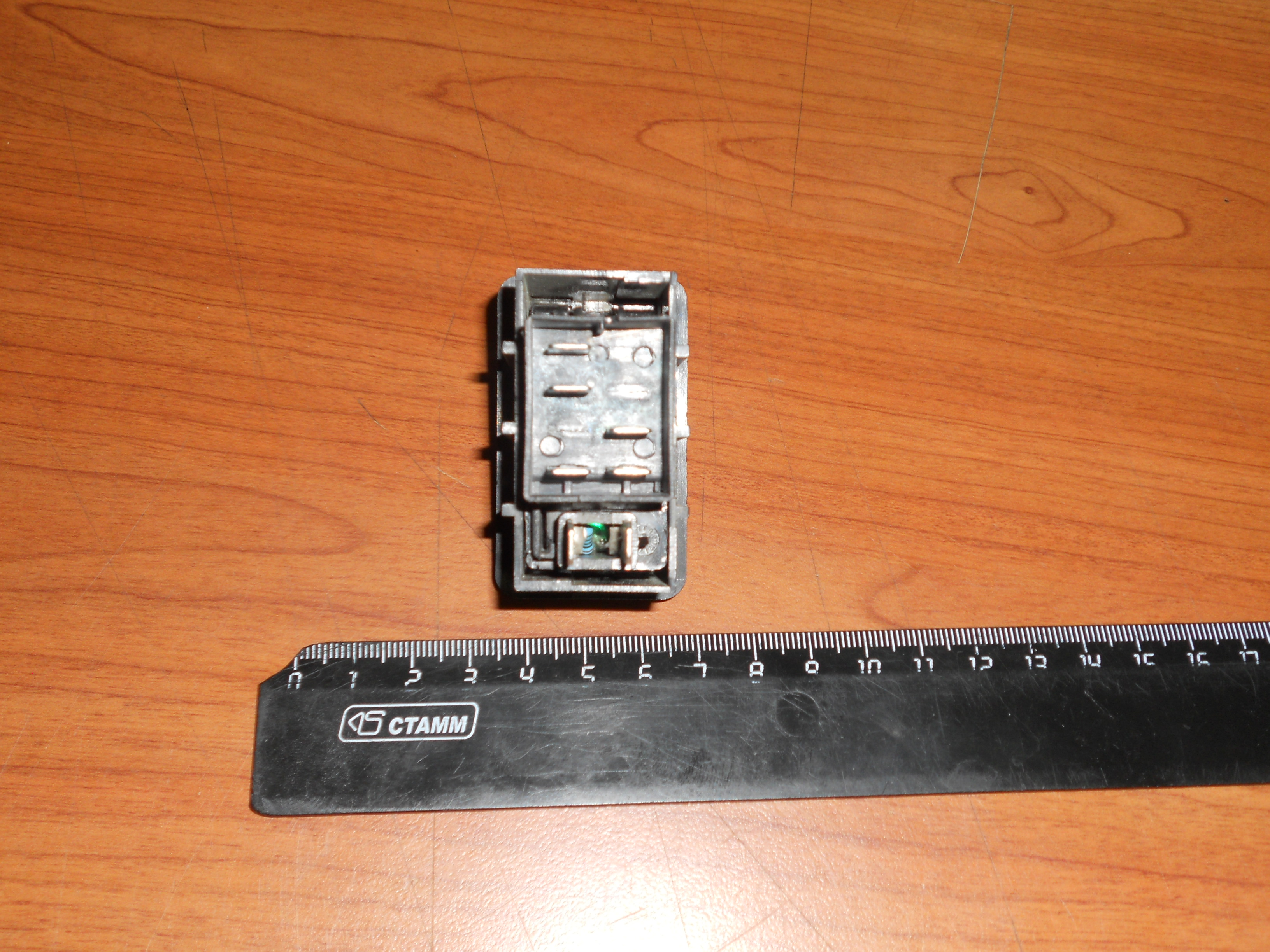 картинка Кнопка омывателя на Zoomlion 25 от магазина Одежда+