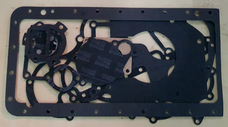 картинка Набор прокладок двигателя FAW (ремкомплект) для дробилки DH-50 от магазина Одежда+