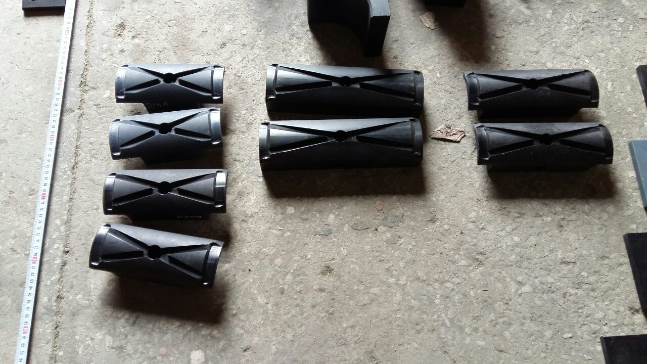 картинка Направляющие, ползуны на стрелу автокрана KRAN QY50K комплект, оригинал от магазина Одежда+