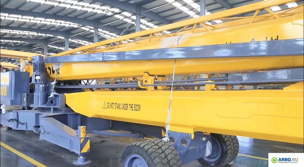 картинка Самоходный башенный кран от магазина Одежда+