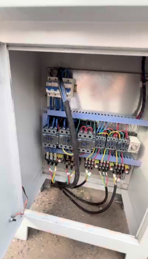 картинка Шредер для измельчения паллет и поддонов  от магазина Одежда+