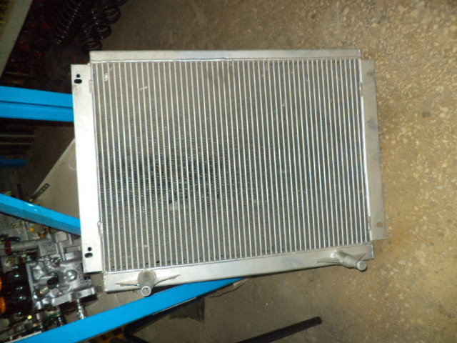 картинка Радиатор КПП KRAN LW300F от магазина Одежда+