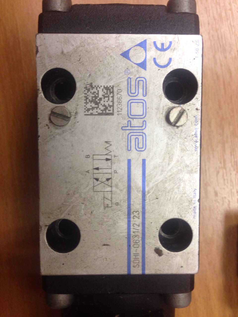 картинка Клапан электромагнитный SDHI-0631/2/23 DHI-0631/2/A-24DC от магазина Одежда+