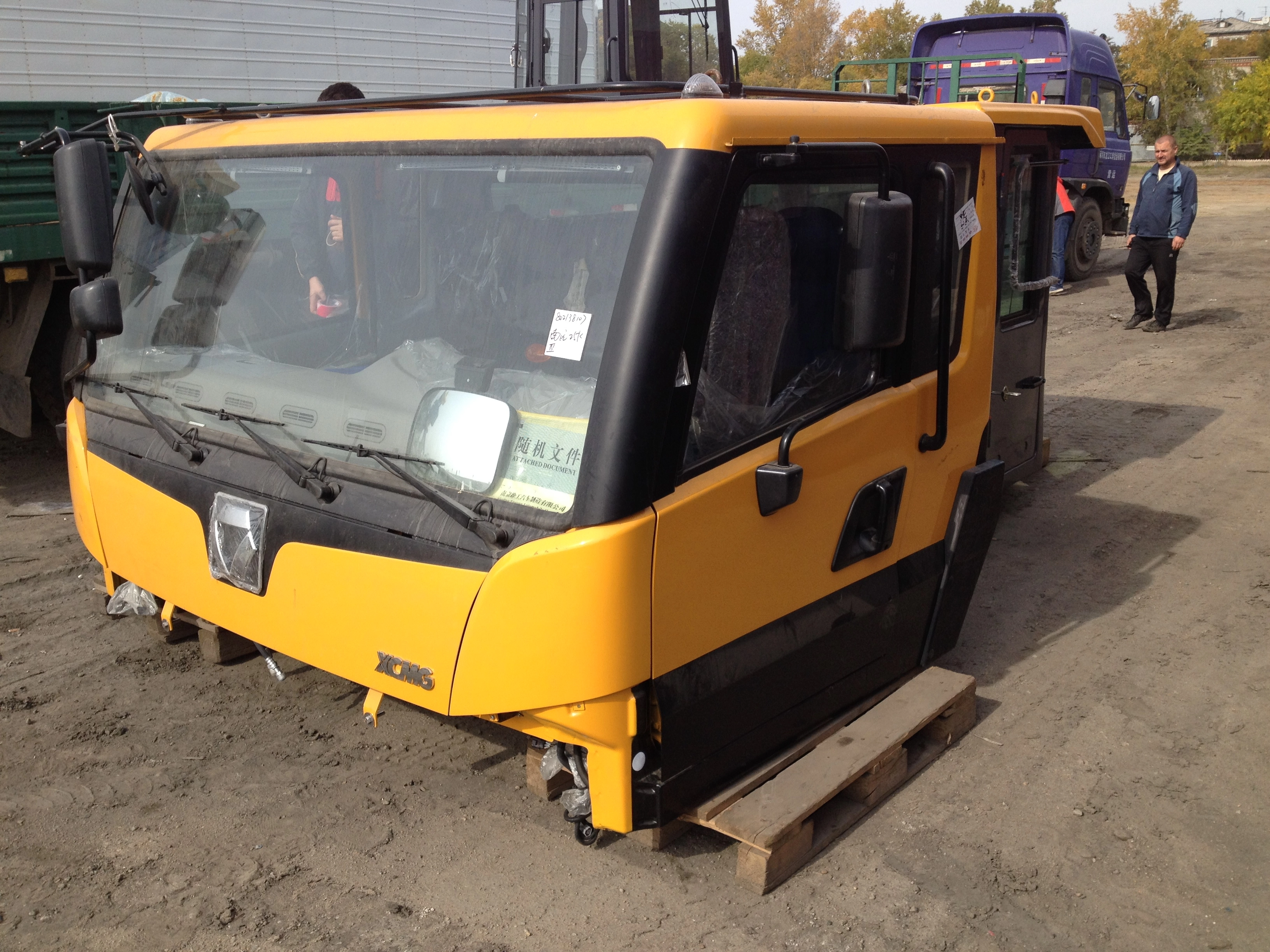 картинка Кабина водителя 1-ой комплектации / Автокран KRAN QY25, 30,50 К