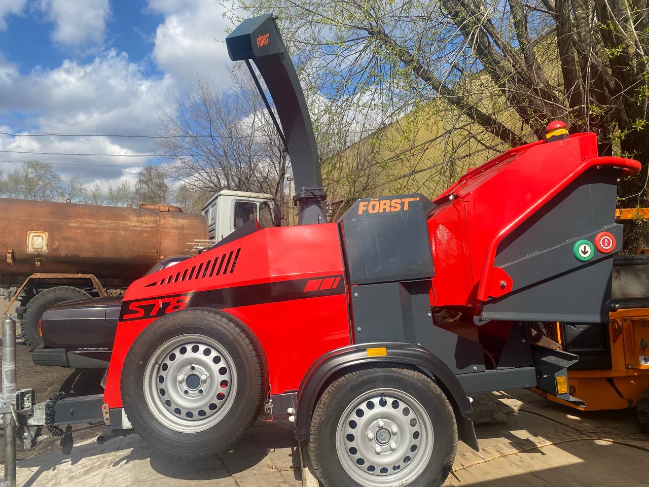 картинка Измельчитель веток Forst ST8 от магазина Одежда+