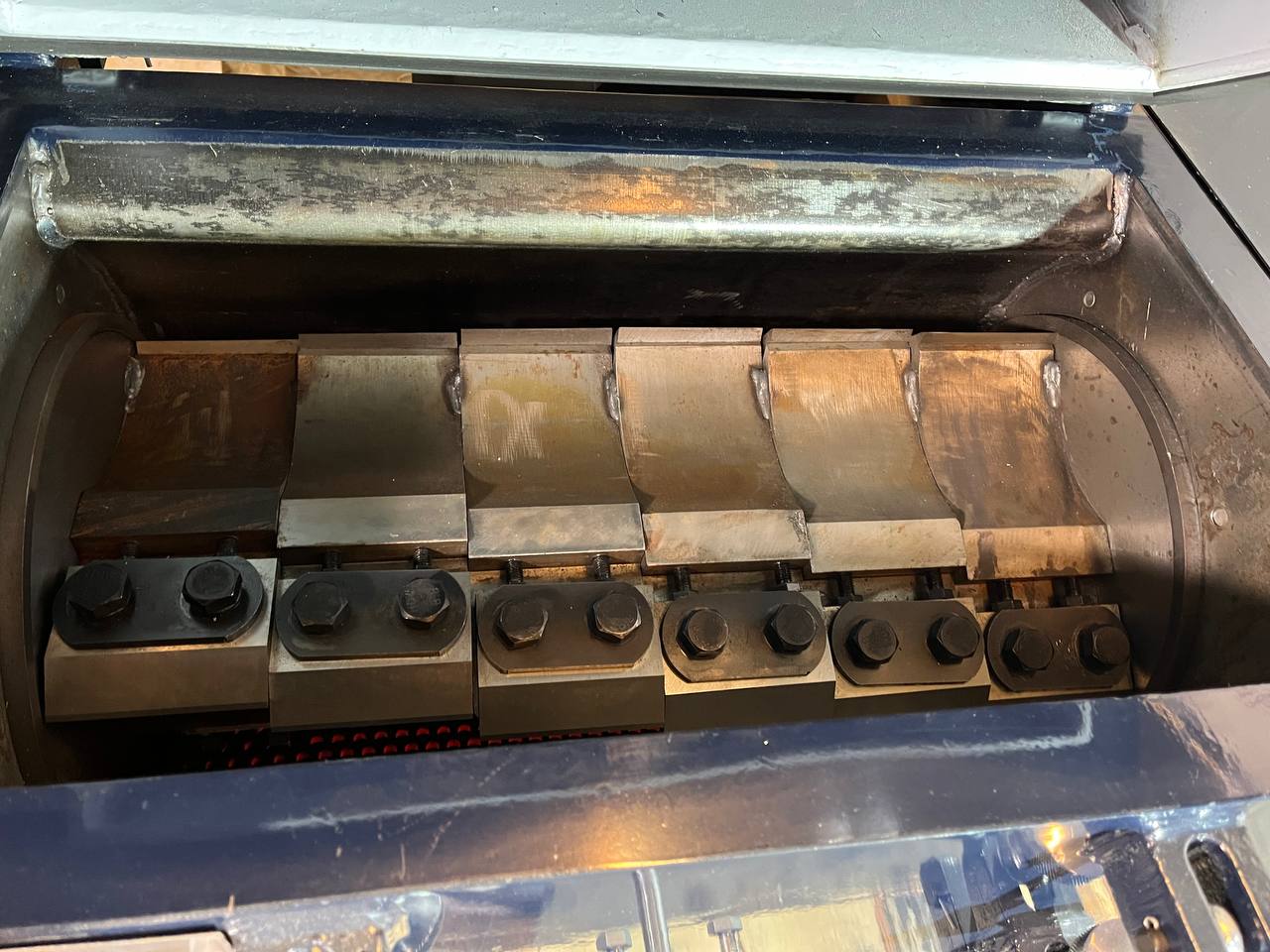 картинка Измельчитель пластика XFS-600 от магазина Одежда+