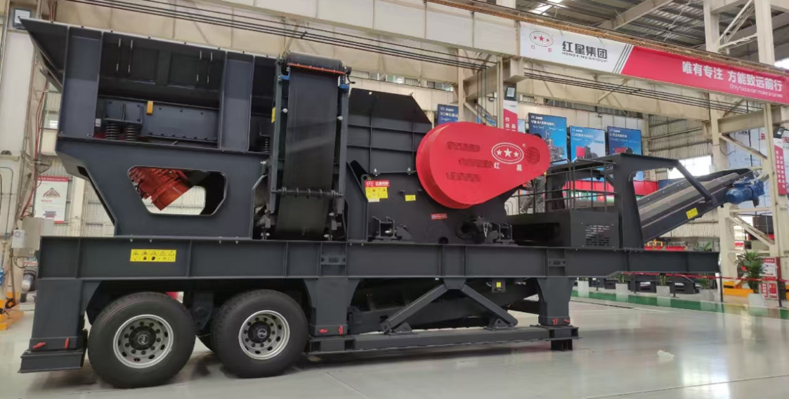 картинка Дробильная установка MTF98 с щековой дробилкой на колесном шасси от магазина Одежда+