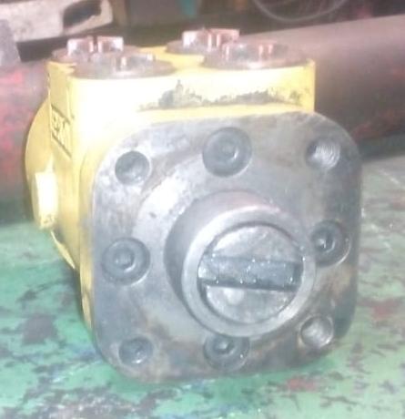 картинка Рулевой механизм(редуктор) погрузчика KRAN ZL50GV от магазина Одежда+