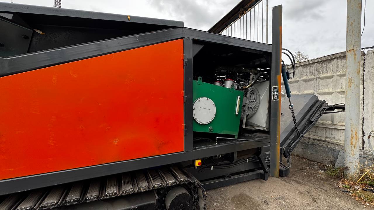 картинка Промышленный шредер гусеничного типа  U-MS250 от магазина Одежда+