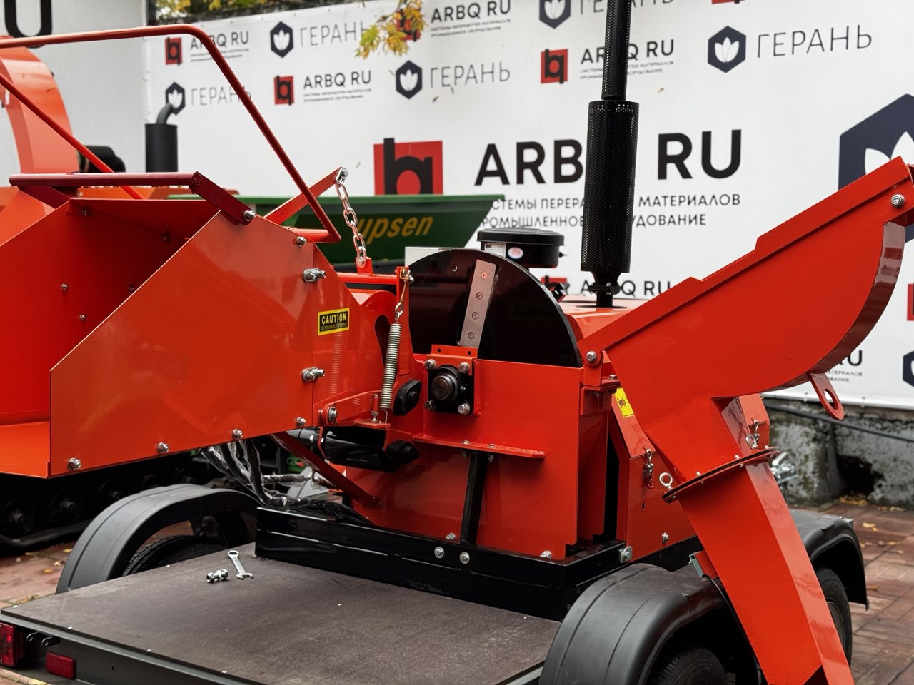 картинка Измельчитель дерева DH-50 нового образца ДВС - FAW / Changchai от магазина Одежда+