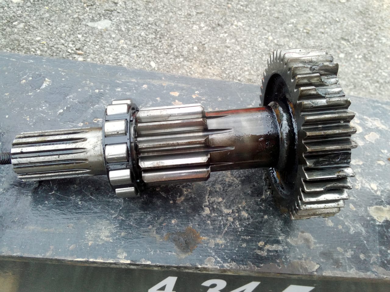 картинка Вал демультипликатора JS125T-1707048-2 от магазина Одежда+