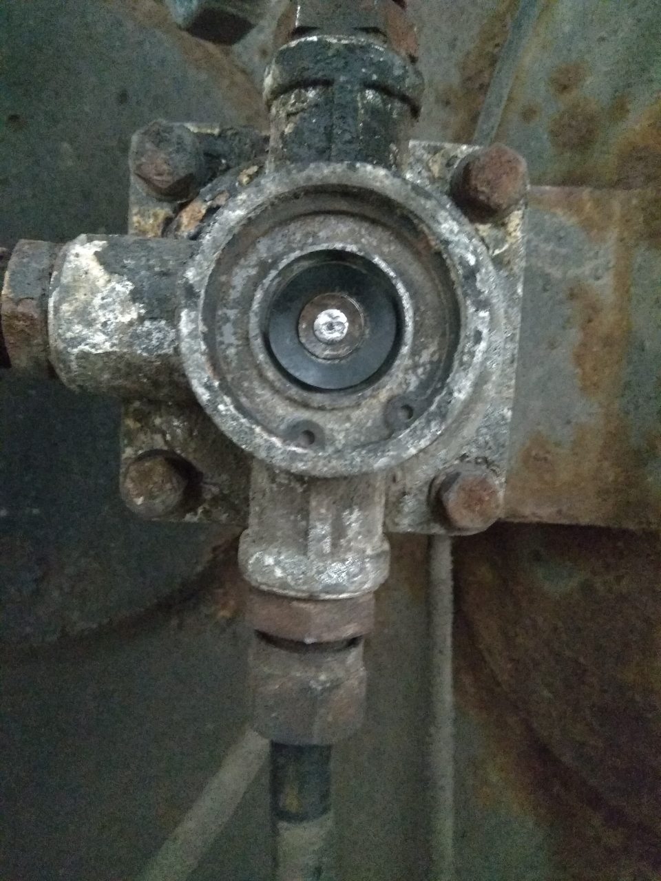 картинка Клапан тормозной пяти ходовой  / KRAN QY30K от магазина Одежда+