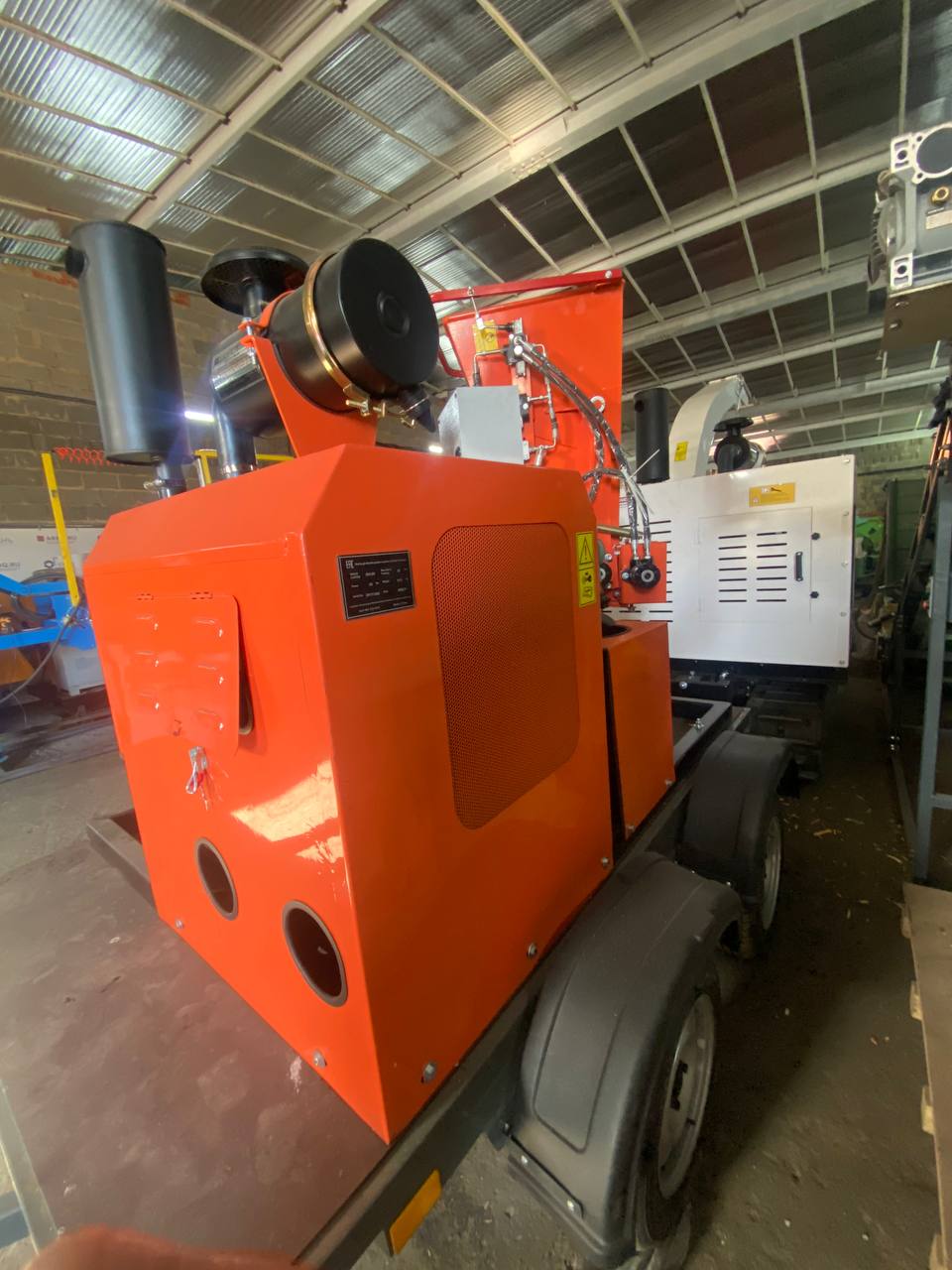 картинка Измельчитель древесины DH-80 от магазина Одежда+