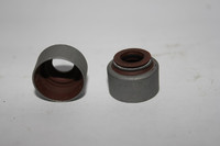 Колпачок маслосъемный 13023391 /wp6g125e22/ /DEUTZ/