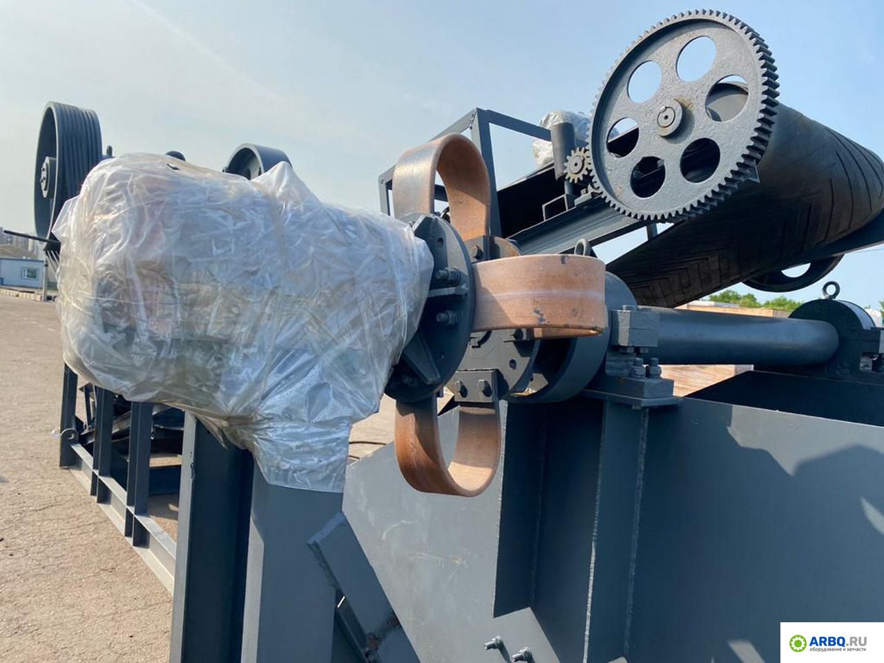 картинка Щековая дробилка дизельная ре400/600 от магазина Одежда+