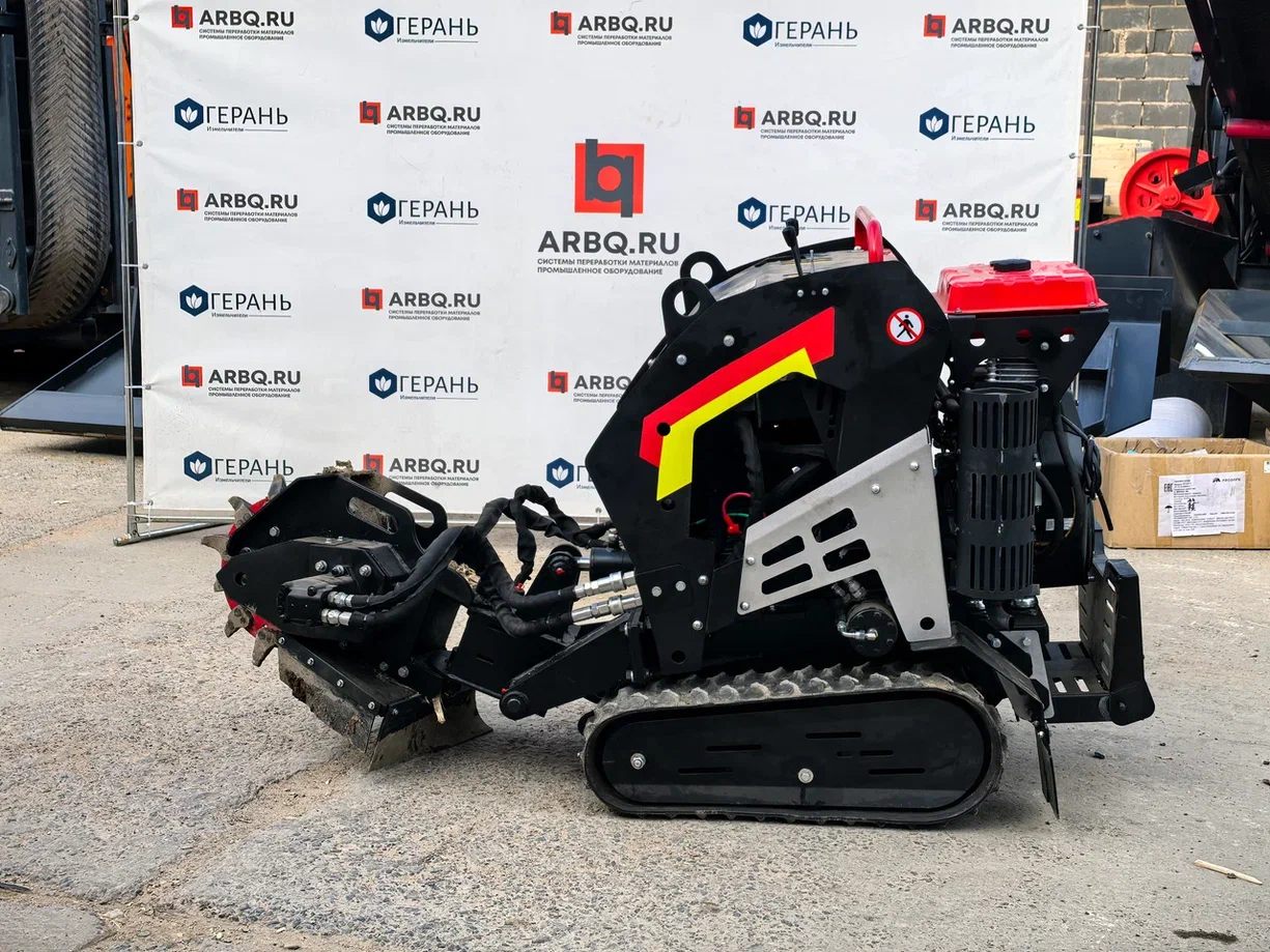 картинка Измельчитель пней DH-31J от магазина Одежда+