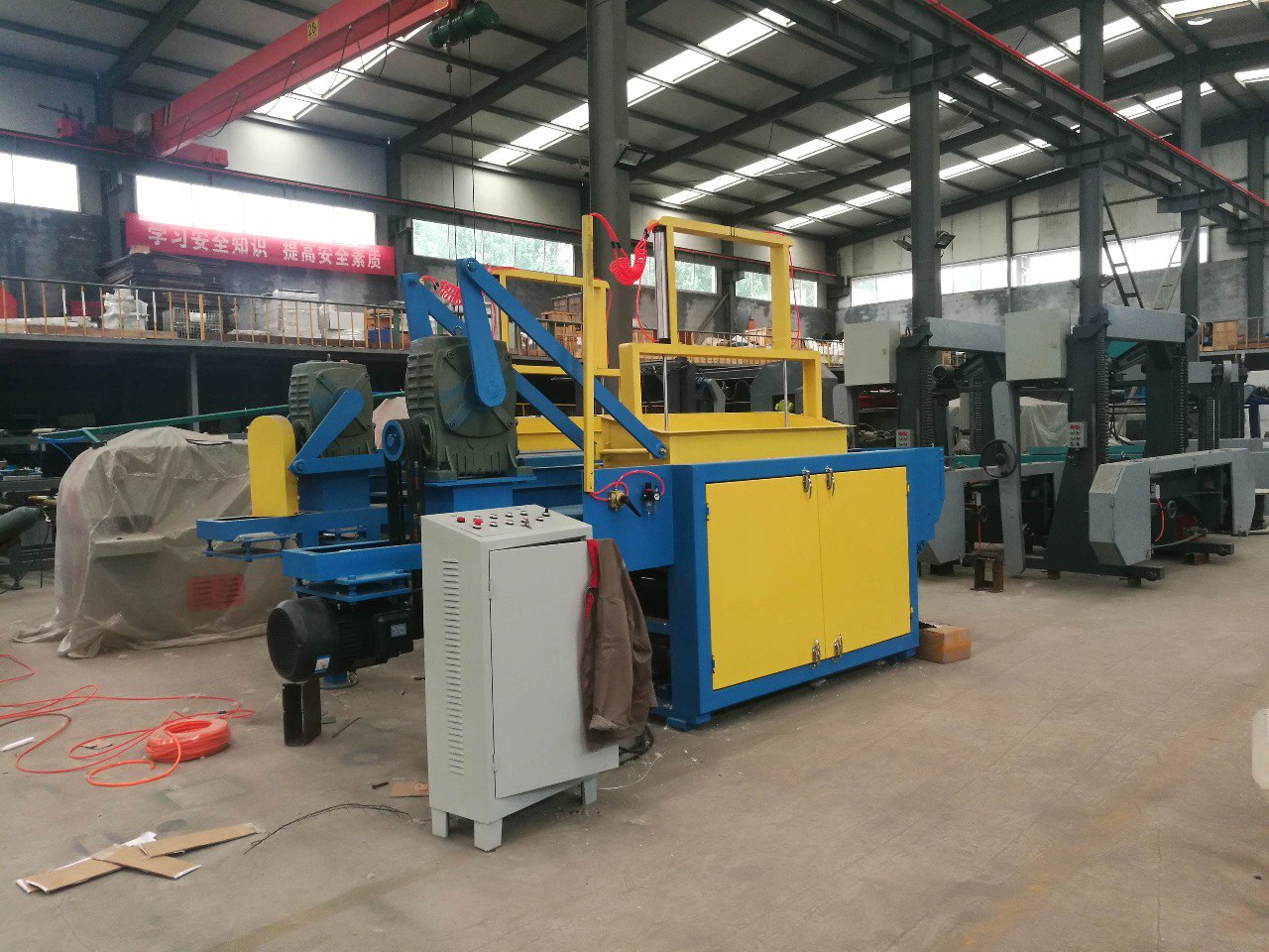 картинка Стружечный станок серии SHBH-500-6L от магазина Одежда+