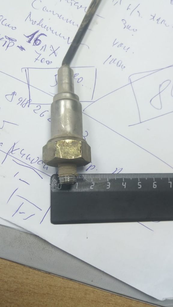 картинка Датчик давления масла D88A-008-800+D двиг. SC9DF290Q4 от магазина Одежда+