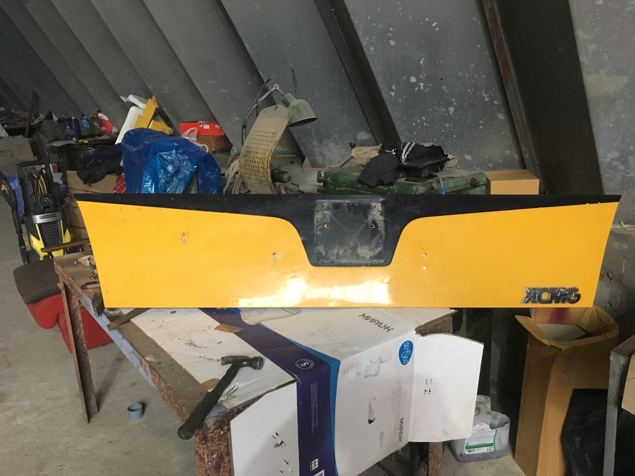 картинка Капот кабины водителя автокран KRAN QY25K5 нового образца от магазина Одежда+