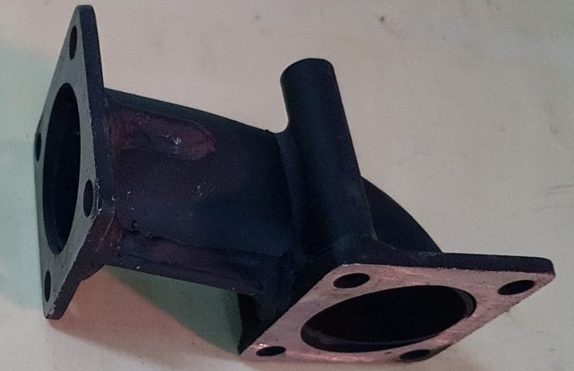 картинка Колено поворотное выпускного коллектора для дробилки DH-50 (1шт) от магазина Одежда+