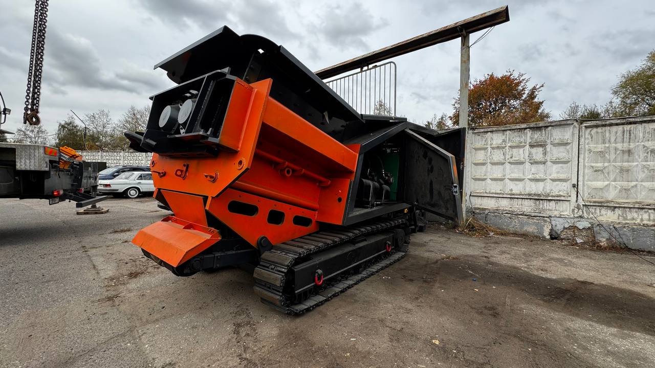 картинка Промышленный шредер гусеничного типа  U-MS250 от магазина Одежда+