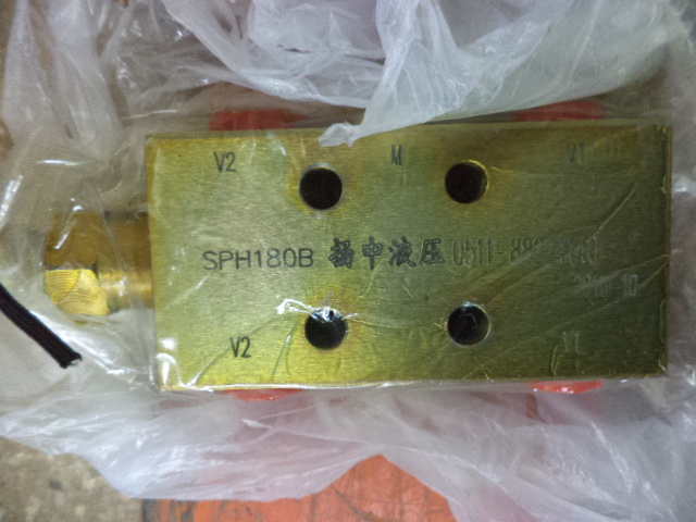 картинка Гидрозамок KRAN SQ6. 3SK3Q SPH180B от магазина Одежда+