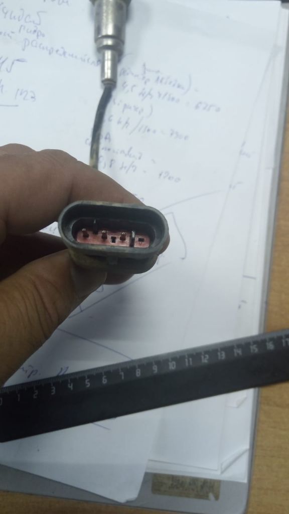 картинка Датчик давления масла D88A-008-800+D двиг. SC9DF290Q4 от магазина Одежда+