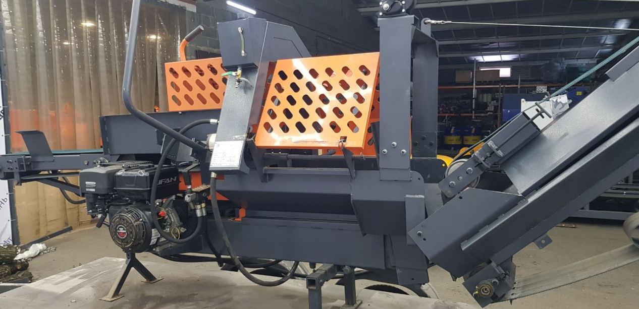 картинка Машина для изготовления дров из дерева RM40 стационарная от магазина Одежда+