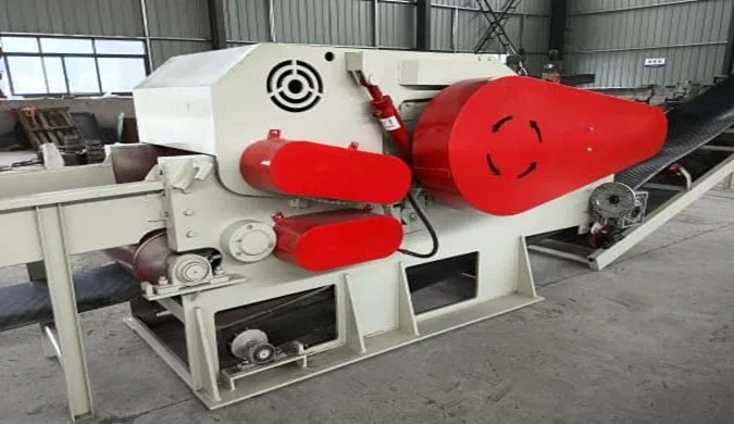 картинка Измельчитель древесины BX216 с конвейерами от магазина Одежда+