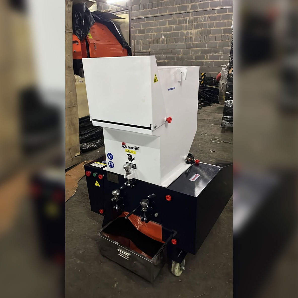 картинка Измельчитель пластика XFS-500