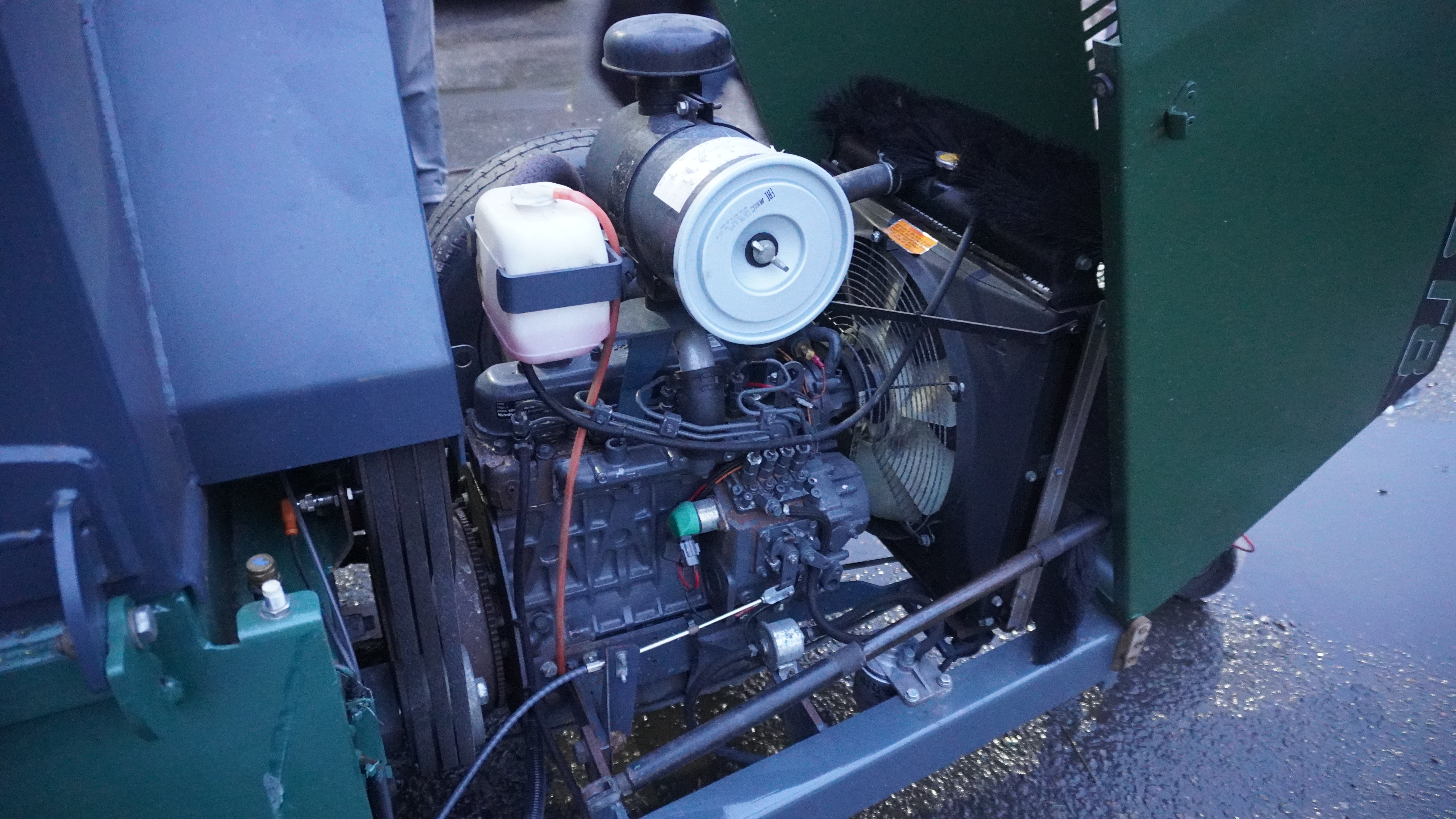 картинка Измельчитель веток Forst ST8 от магазина Одежда+