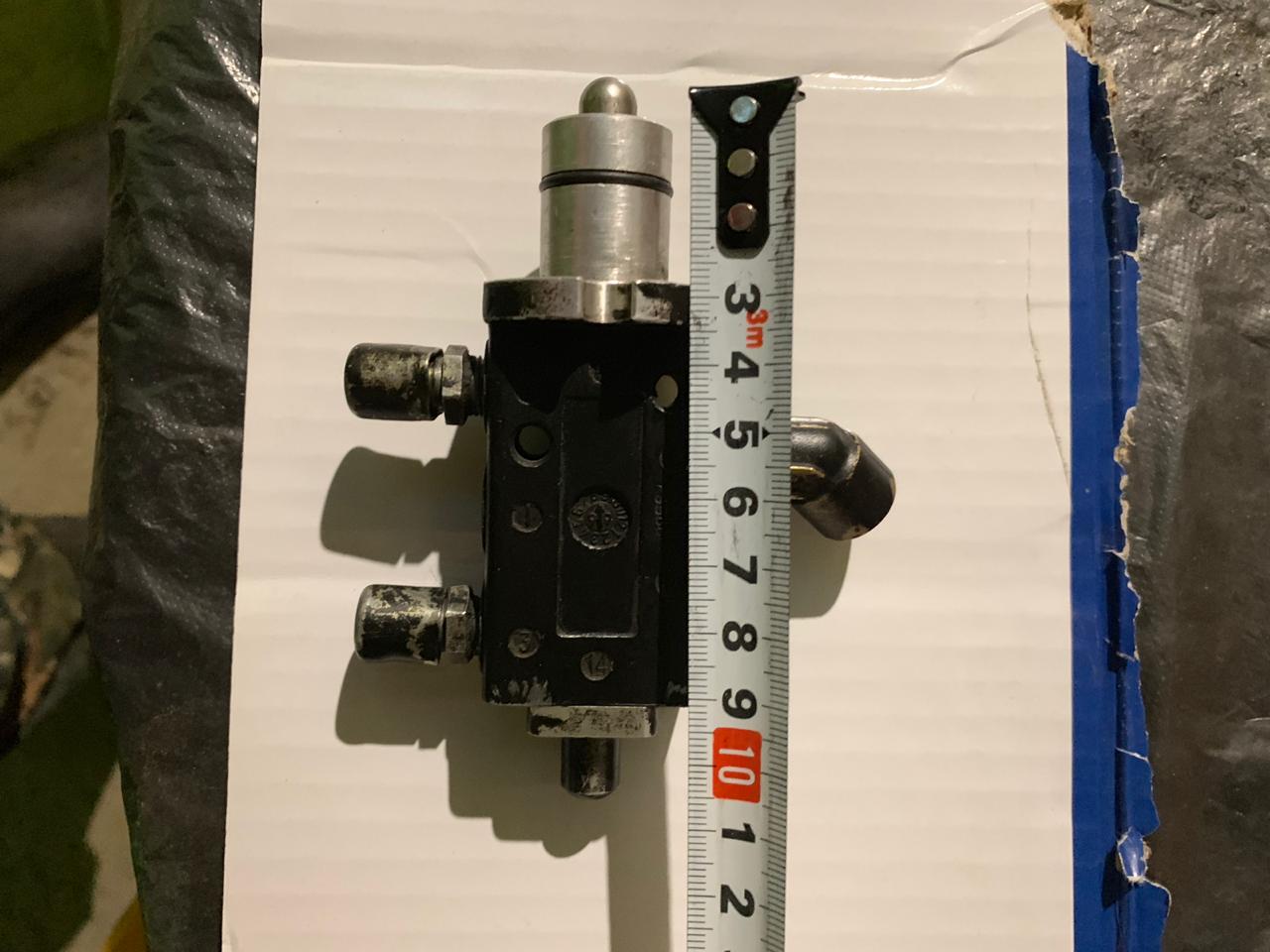 картинка Клапан делителя  короб. передач  KRAN QY50K двигатель D10.38A-40 от магазина Одежда+