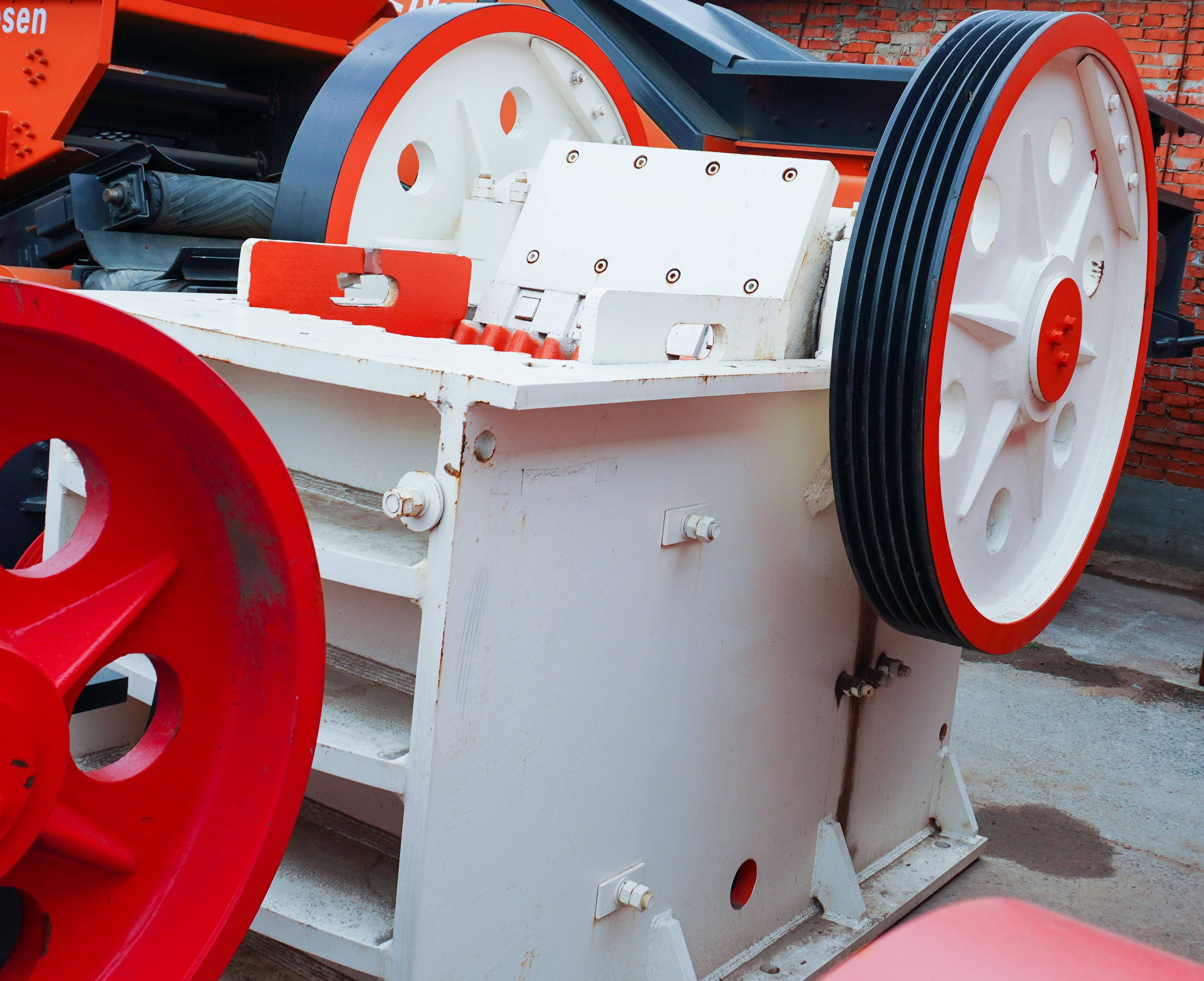 картинка Дробилка щековая PE-600x750 от магазина Одежда+