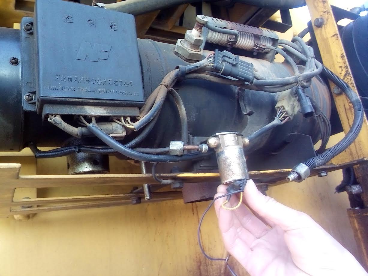 картинка Клапан отсечки топлива отопителя KRAN QY 25K5 от магазина Одежда+