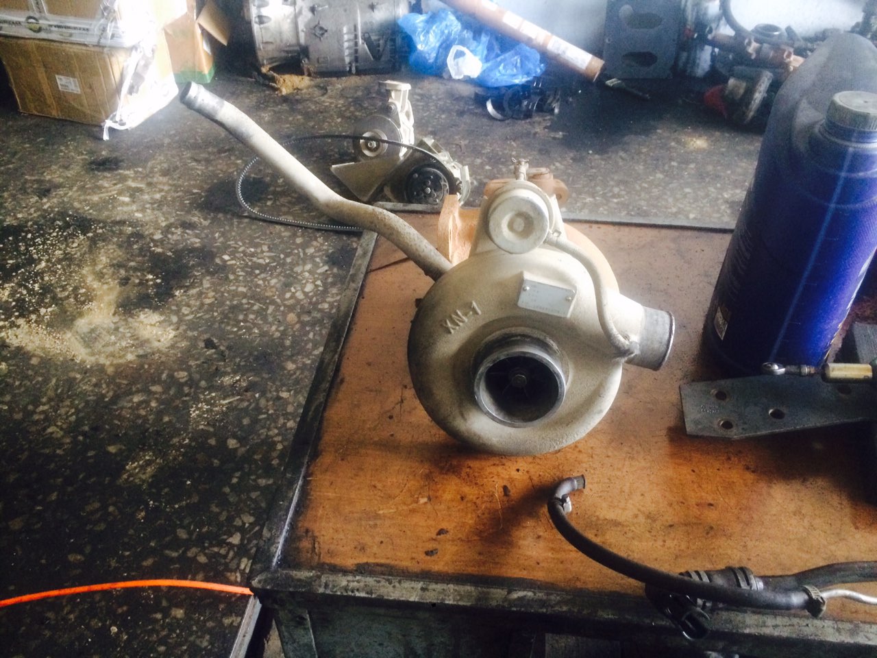 картинка Турбина двигателя Dong Feng Shanghai 6C250 - 2 от магазина Одежда+