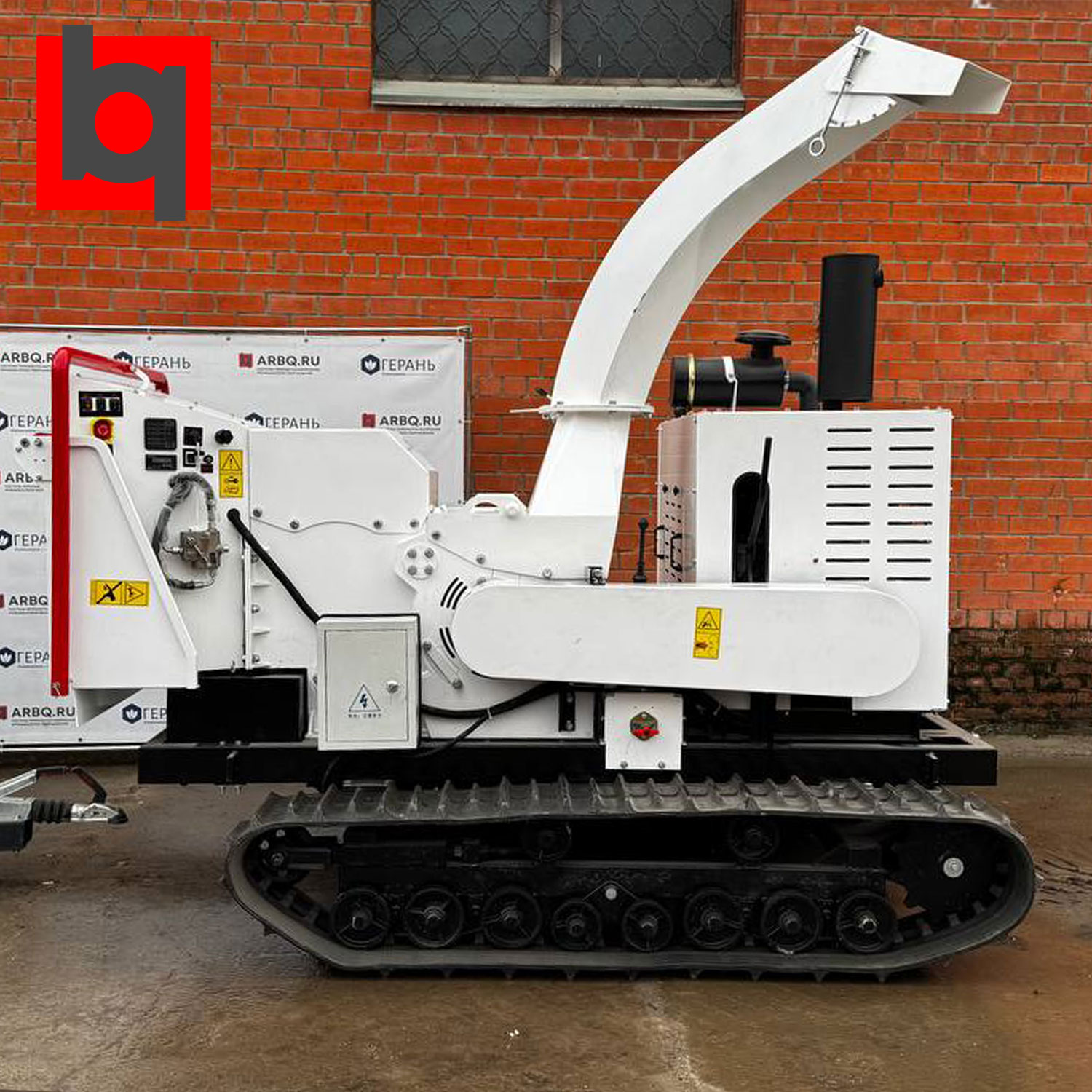 DH-100 на гусеничном ходу обзор