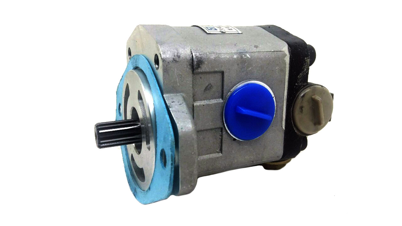 картинка Насос гидравлический ГУР 803006891 XZZX-B301 KRAN QY25 от магазина Одежда+