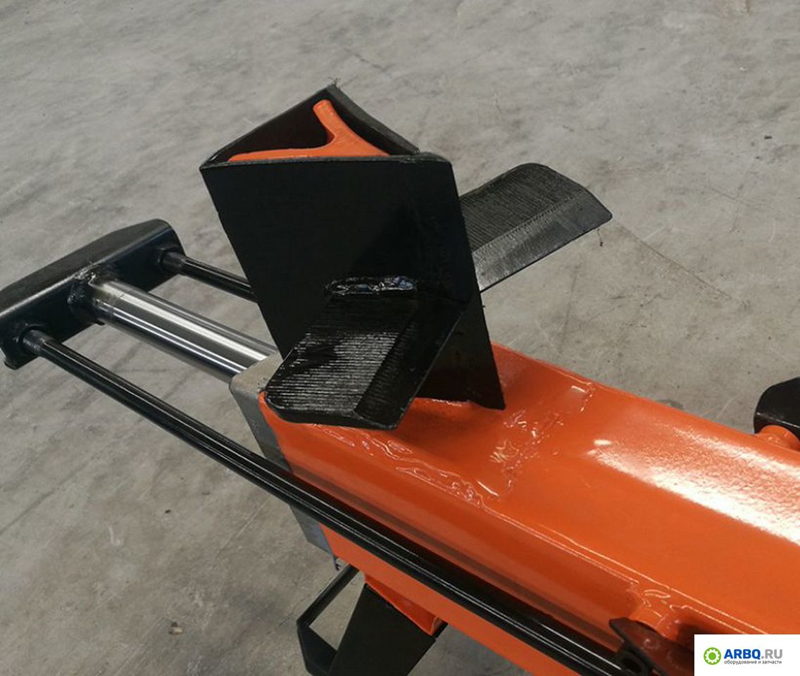 картинка Колун дизельный давление 7 т от магазина Одежда+