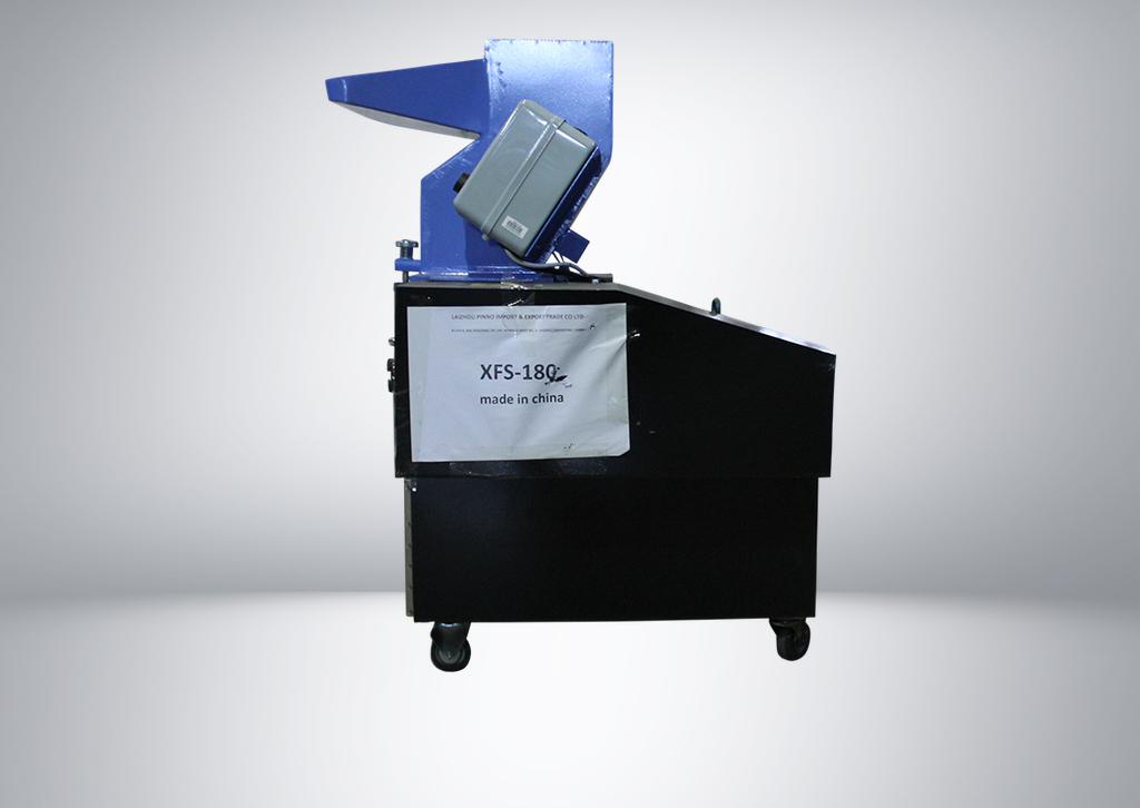 картинка Измельчитель пластика XFS-180