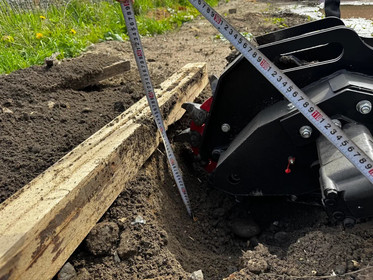 картинка Измельчитель пней DH-31J от магазина Одежда+