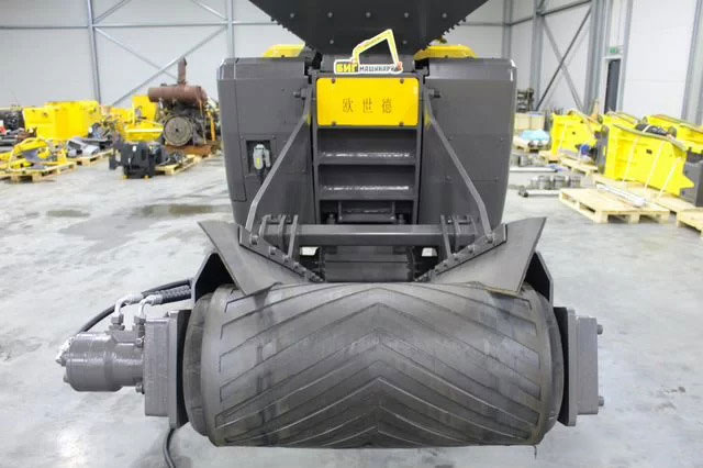 картинка Щековая дробилка самоходная на гусеницах OP35 от магазина Одежда+